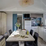 Camping Bahia With 7p 3bdrms Airco Portiragnes