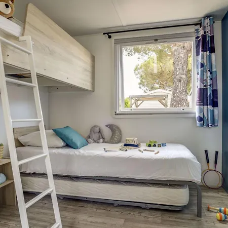 Camping Bahia With 7p 3bdrms Airco Portiragnes